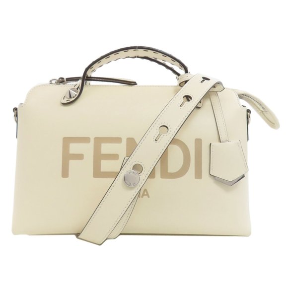 FENDI Cream Leather Bag - Picture 1 of 11